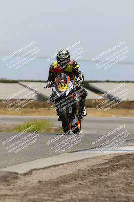 media/May-26-2025-Lets Ride (Mon) [[3bf1de1d65]]/B Group/1220pm (Wheelie Bump)/
